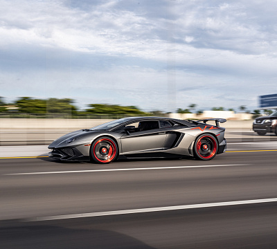 Фото дисков Strasse Wheels SV10-RS Performance на Lamborghini Aventador