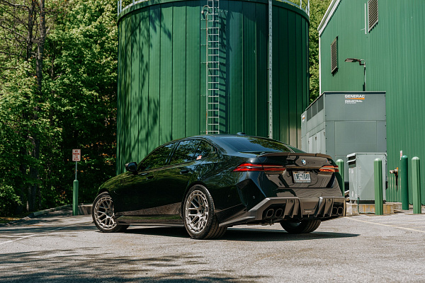 Фото дисков Brixton Forged TR08 AERO1 Другой цвет на BMW 5/M5 (G60/G90)
