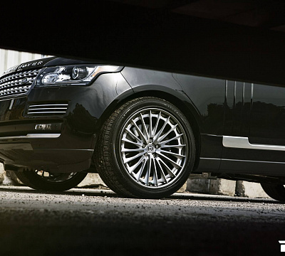 Фото дисков HRE S209H на Land Rover Range Rover IV