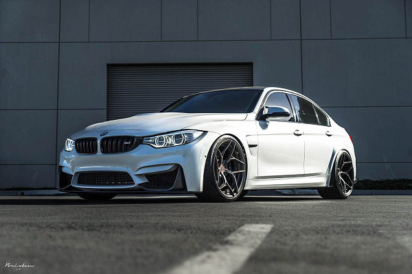Фото дисков Brixton Forged PF5 Сатиновый темный лак на BMW 3/M3 (F3x/F80)