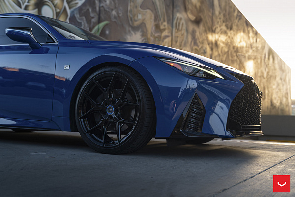 Lexus IS350