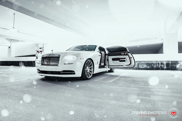 Фото дисков Vossen S17-12 Глянцевый тонированный лак на Rolls-Royce Wraith