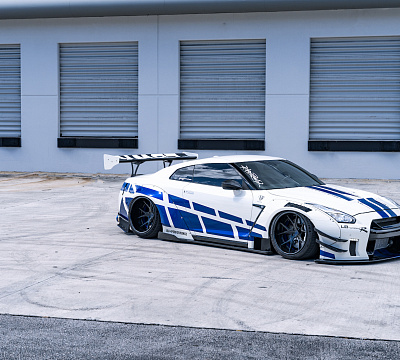 Фото дисков Strasse Wheels SM5R Deep Concave FS на Nissan GT-R