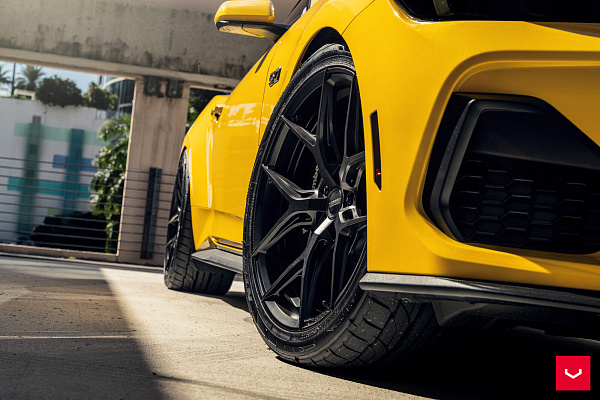 Фото дисков Vossen HF-5 Черный сатин на Ford Mustang VII