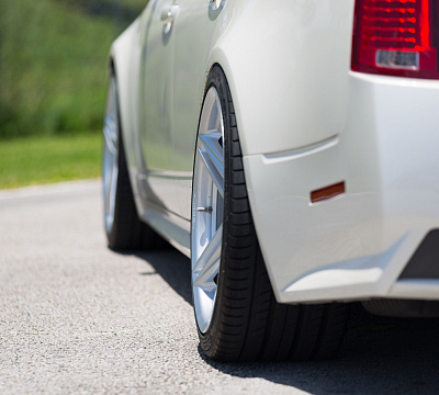 Фото дисков Vossen VFS-5 на Cadillac CTS II
