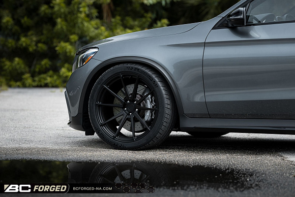 Фото дисков BC Forged EH173 Черный матовый на Mercedes-Benz GLC (X253, C253)