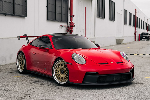 Фото дисков Brixton Forged TR20 Сатиновое золото на Porsche 911 VIII