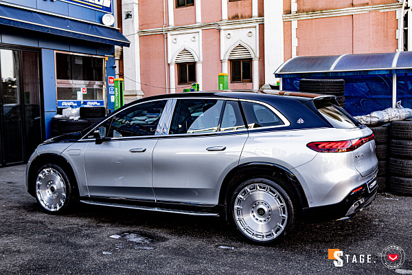 Фото дисков Vossen S21-13 Глянцевый лак на Mercedes-Benz EQS