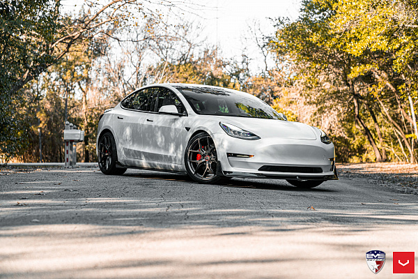 Фото дисков Vossen HF-5 Сатиновый графит на Tesla Model 3