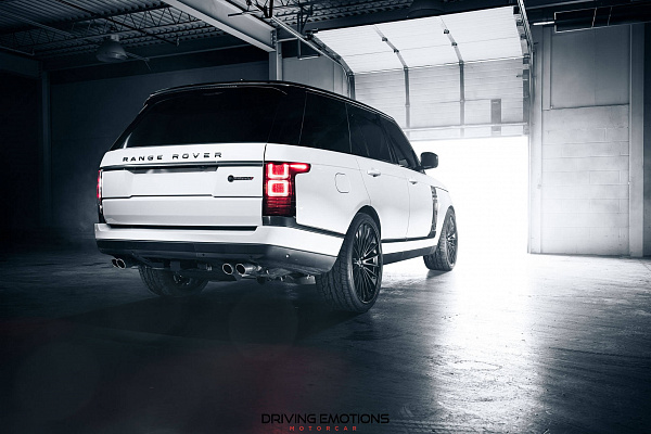 Фото дисков HRE S209 Черный сатин на Range Rover IV