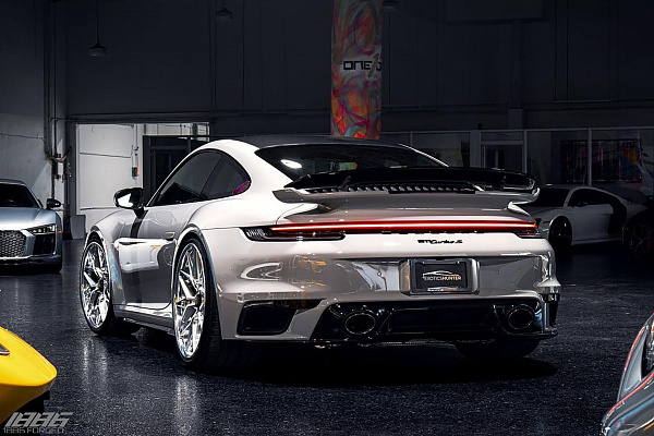 Фото дисков 1886 Wheels G009 Глянцевый лак на Porsche 911 VIII