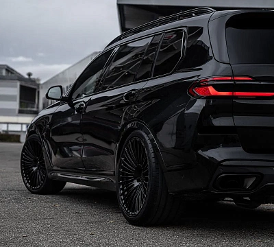 Фото дисков ST Wheels ST3 на BMW X7 (G07)