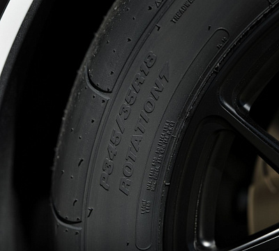 Фото дисков BC Forged RZ05 на Chevrolet Corvette C7