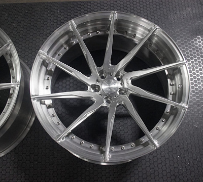ADV.1 ADV10R M.V2 CS