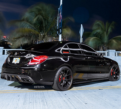 Фото дисков Strasse Wheels SM5R Deep Concave Monoblock на Mercedes-Benz C-Class (W205)