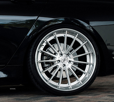 Фото дисков Strasse Wheels SV15 Deep Concave FS на BMW 7 (G11/G12)