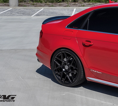 Фото дисков HRE FF01 на Audi A/S/RS 4 (B8)