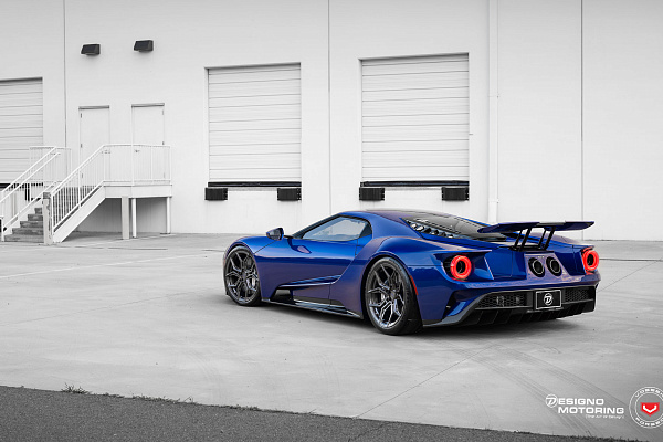 Фото дисков Vossen EVO-3R Глянцевый графит на Ford GT II