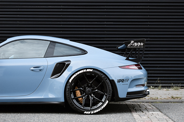 Фото дисков Brixton Forged CM5-R Черный глянец на Porsche 911 VII