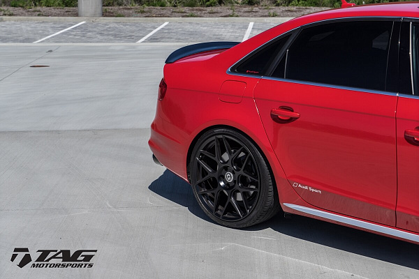 Фото дисков HRE FF01 Черный сатин на Audi A/S/RS 4 (B8)