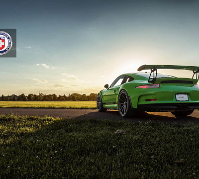 Фото дисков HRE P104 на Porsche 911 VII