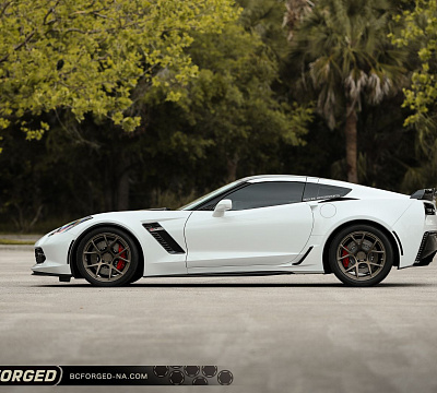 Фото дисков BC Forged RZ05 на Chevrolet Corvette C7