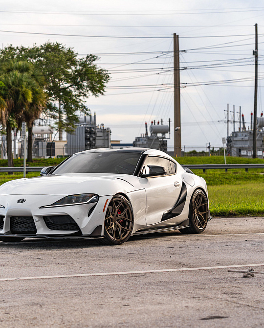 Фото дисков HF-5 Сатиновая бронза на Toyota Supra A90