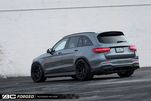 Фото дисков BC Forged HCS02 Черный матовый на Mercedes-Benz GLC (X253, C253)