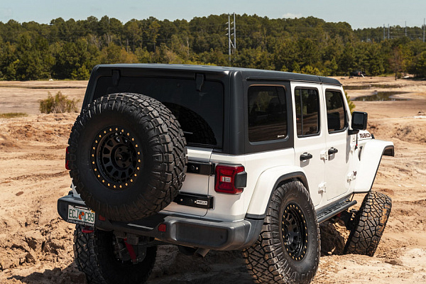 Фото дисков Black Rhino PRIMM Черный сатин на Jeep Wrangler IV (JL)