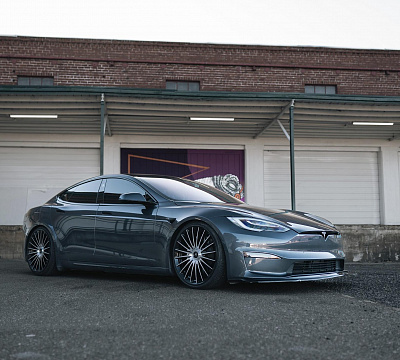 Фото дисков Asanti VICEROY на Tesla Model S