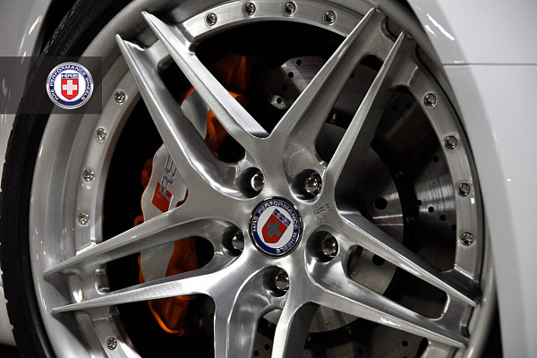 Фото дисков HRE S107 Глянцевый лак на Audi A/S/RS 4 (B8)