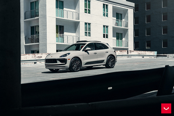 Фото дисков Vossen HF-7 Сатиновый графит на Porsche Macan I