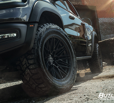 Фото дисков Vossen HF6-5 на Ram 1500 V