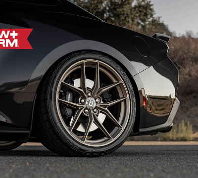 Фото дисков HRE FF21 на Ford Mustang VI