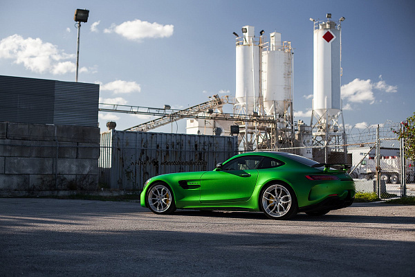 Фото дисков Anrky AN31 Глянцевый лак на Mercedes-Benz AMG GT I