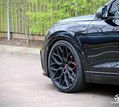 Фото дисков Vossen HF-2 на Audi Q8