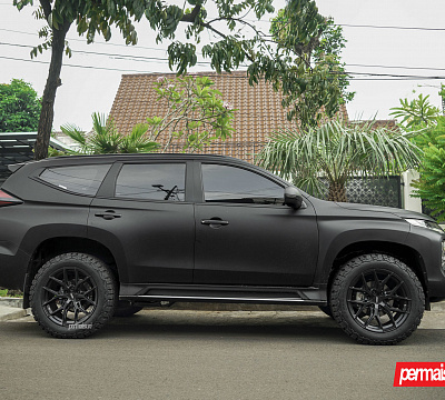 Фото дисков Vossen HF6-4 на Mitsubishi Pajero Sport III