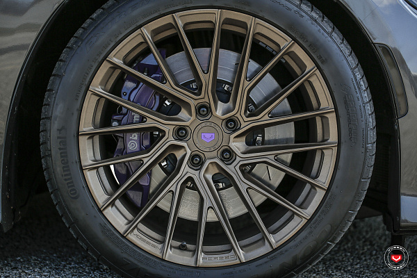 Фото дисков Vossen EVO-6T Сатиновая бронза на Dodge Charger VII