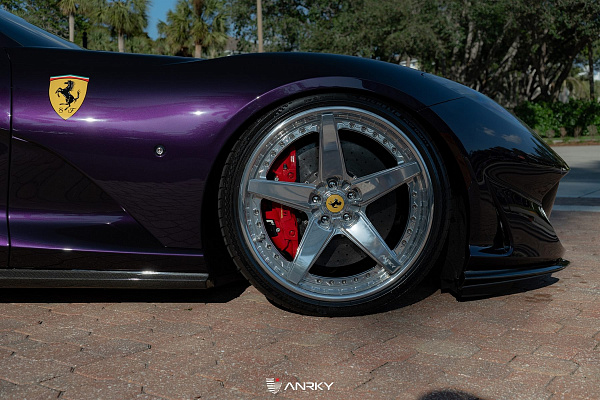 Фото дисков Anrky RS5.3 Полированный лак на Ferrari 812