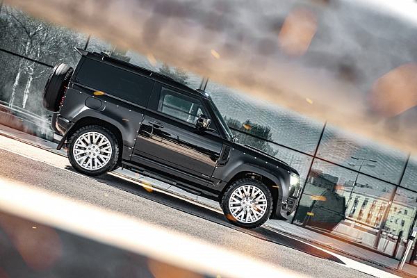 Фото дисков Kahn Kahn RS Серебро на Land Rover Defender II