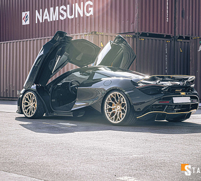 Фото дисков Vossen S17-01 на McLaren 720S