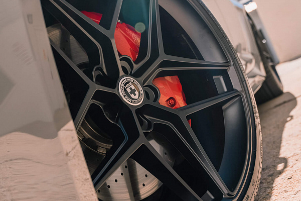 Фото дисков HRE FF11 Черный сатин на Audi A/RS 6 (C8)