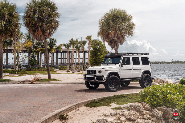 Фото дисков Vossen GNX-02 Черный глянец на Mercedes-Benz G-Class III