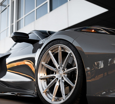 Фото дисков Brixton Forged R11-R на Chevrolet Corvette C8