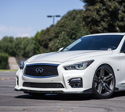 Фото дисков Vossen HF-1 на Infiniti Q50