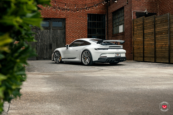 Фото дисков Vossen S21-02 Глянцевый тонированный лак на Porsche 911 VIII