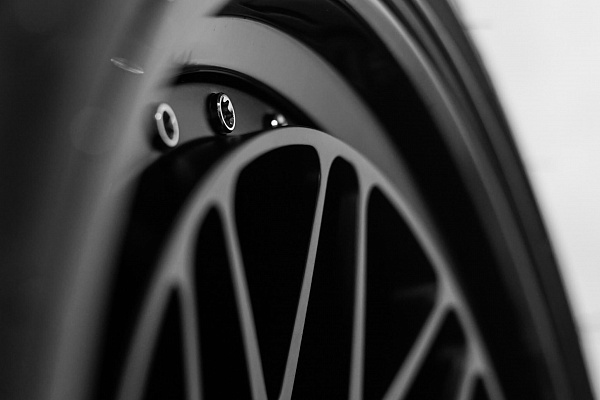 Фото дисков HRE 300 Черный сатин на BMW 3/M3 (G2x/G80)