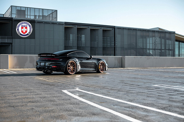 Фото дисков HRE S104SC Глянцевая бронза на Porsche 911 VIII