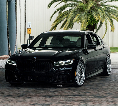 Фото дисков Strasse Wheels SV15 Deep Concave FS на BMW 7 (G11/G12)