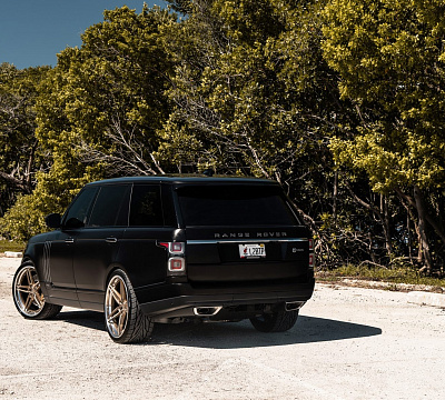 Фото дисков Anrky AN37 на Range Rover IV